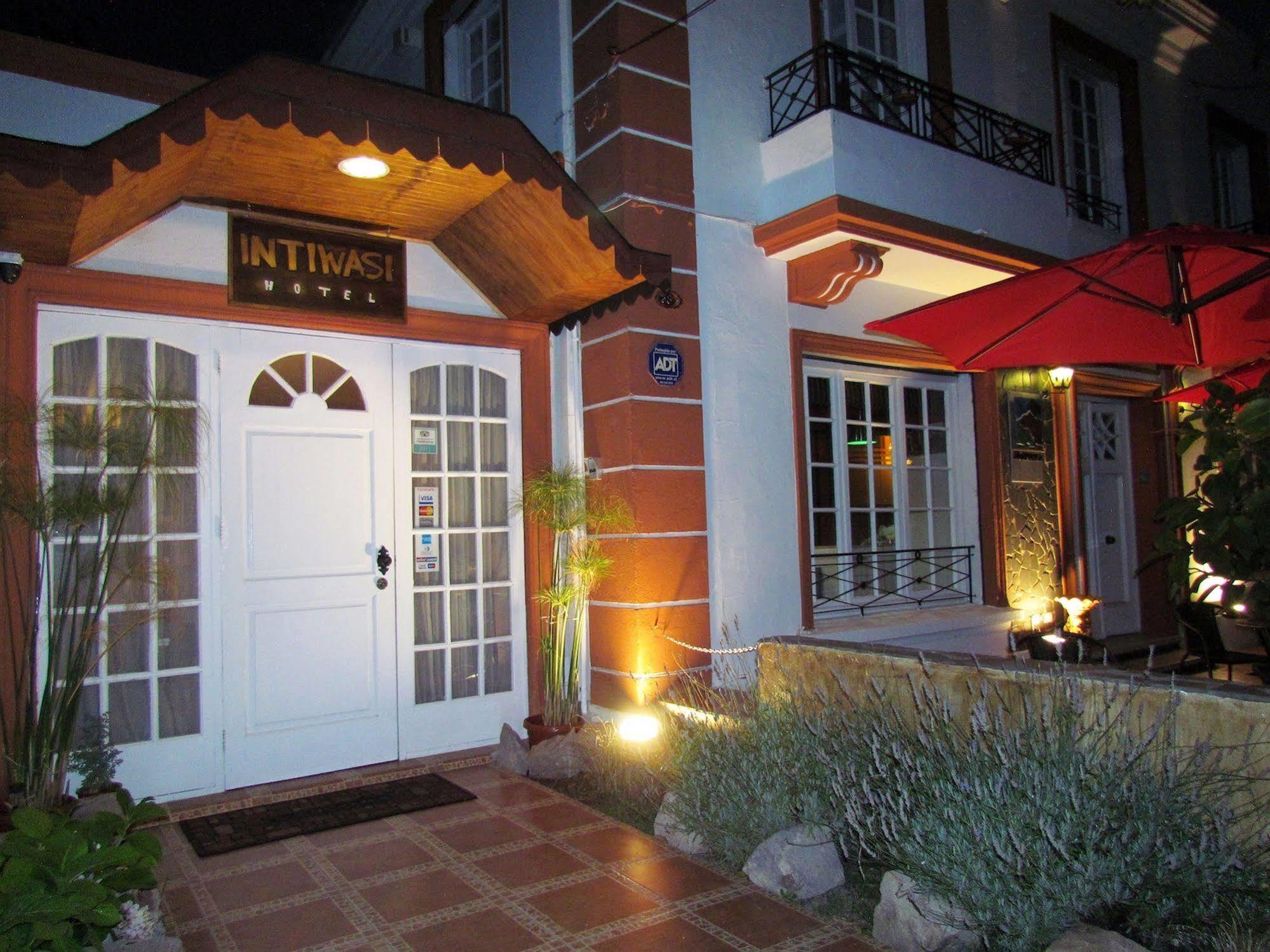 Intiwasi Hotel Santiago Exterior foto